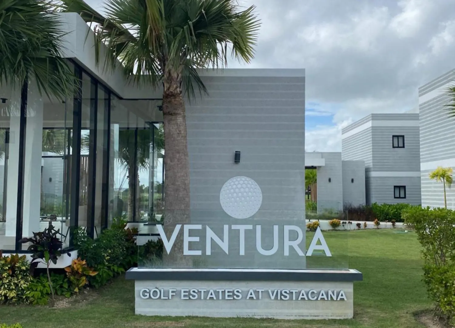 アパート Pueblo BávaroLuxury Apto At Vista Cana Golf Course Punta Canaアパートメント