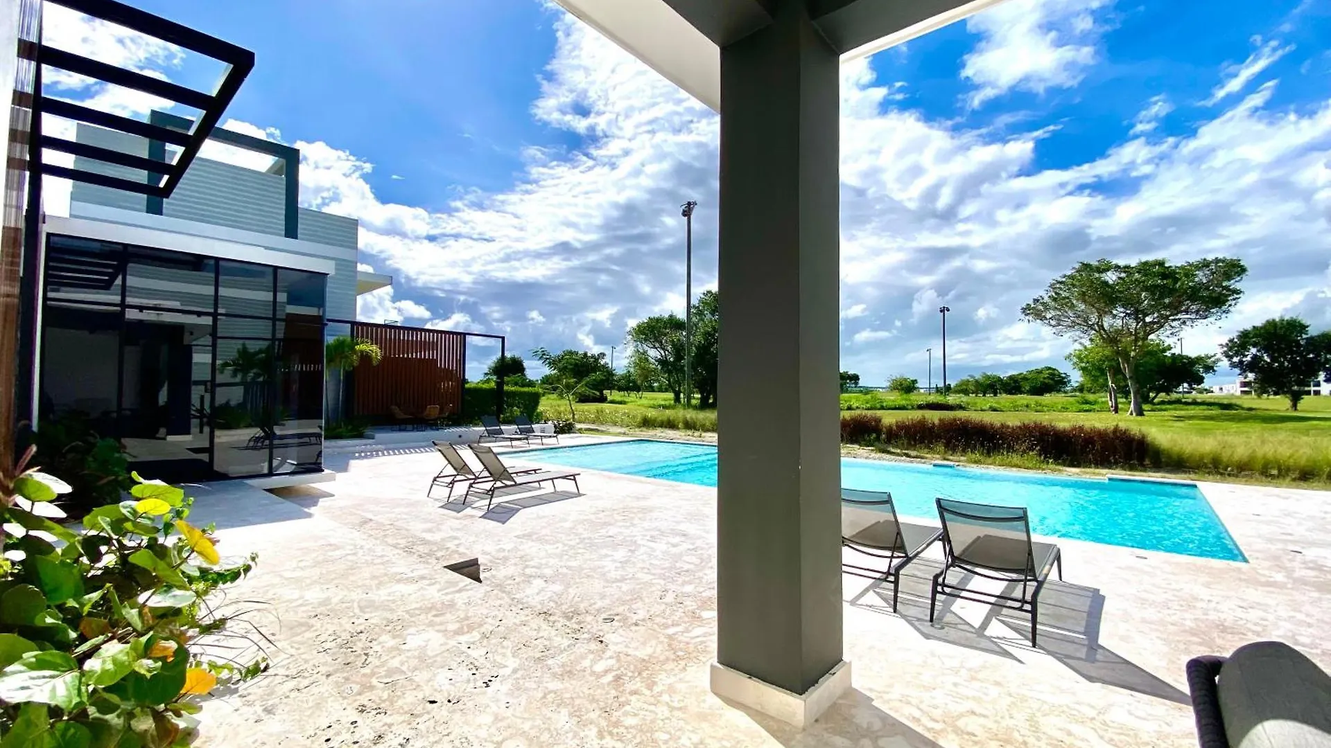 アパート Pueblo BávaroLuxury Apto At Vista Cana Golf Course Punta Canaアパートメント ドミニカ共和国